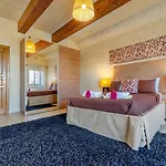 Offboarded - Relisted Mia Peaceful Retreat With Pool Villa Xagħra